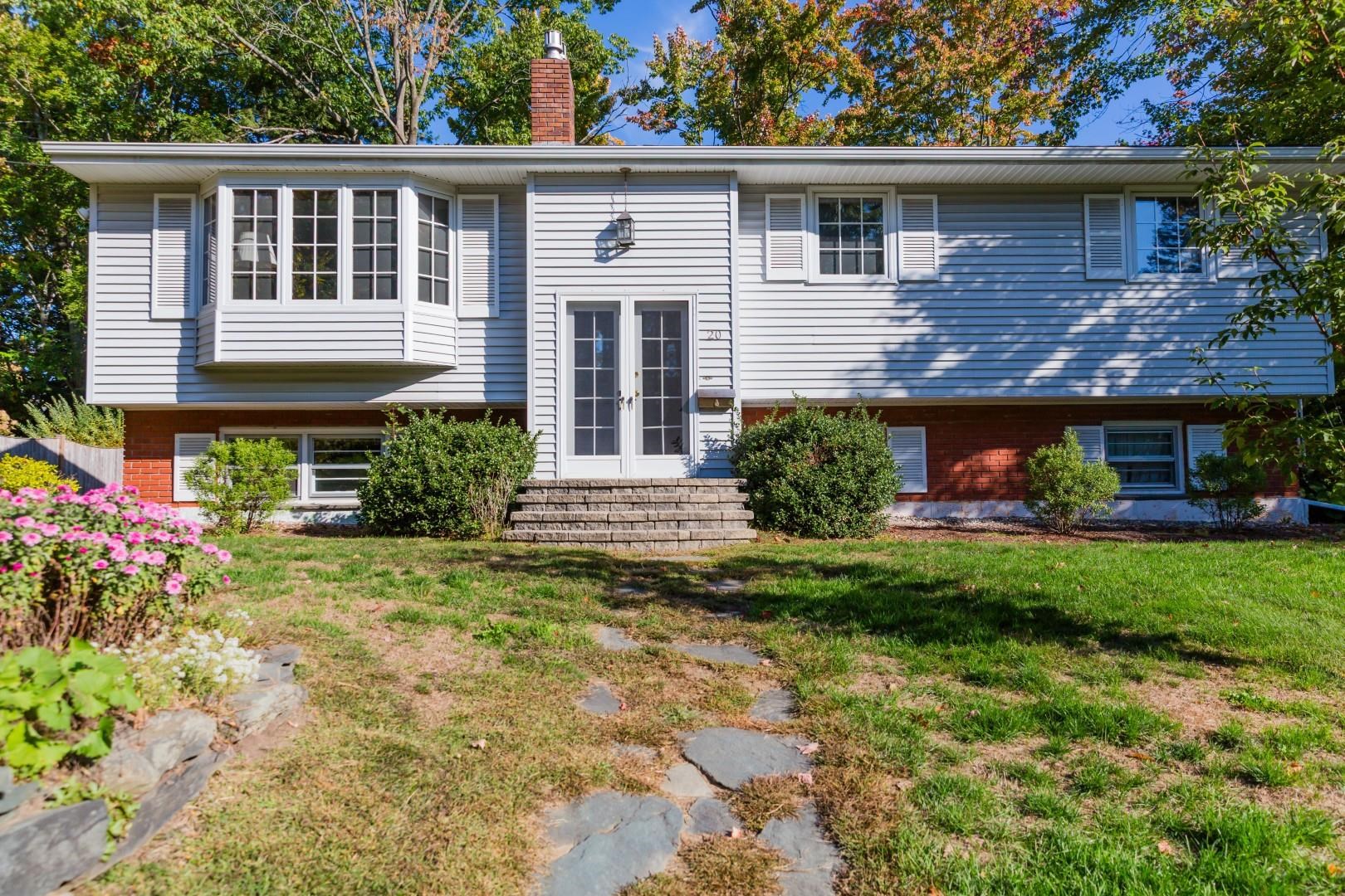 near 184 East Redrock Drive Burlington, VT 05401 Property 4 near 184 East Redrock Drive Burlington, VT 05401 Property 4