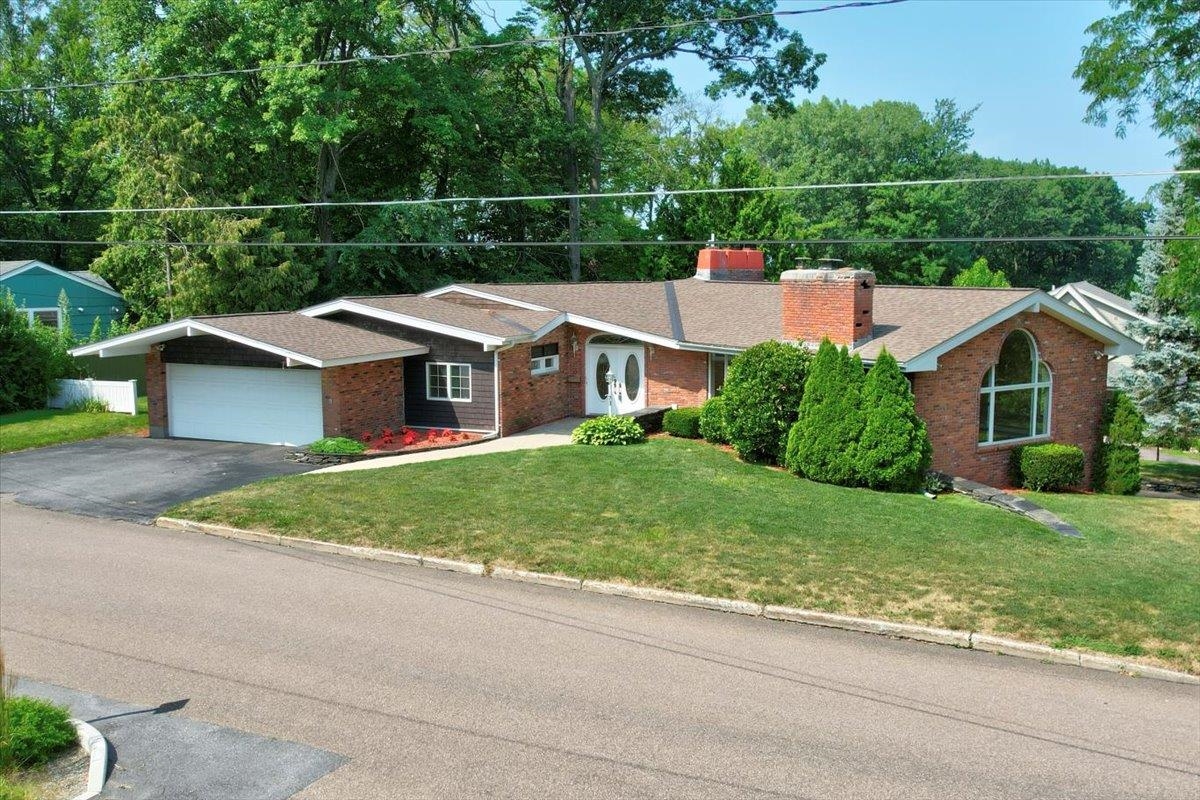 near 29 Shelburne Street Burlington, VT 05401 Property 2