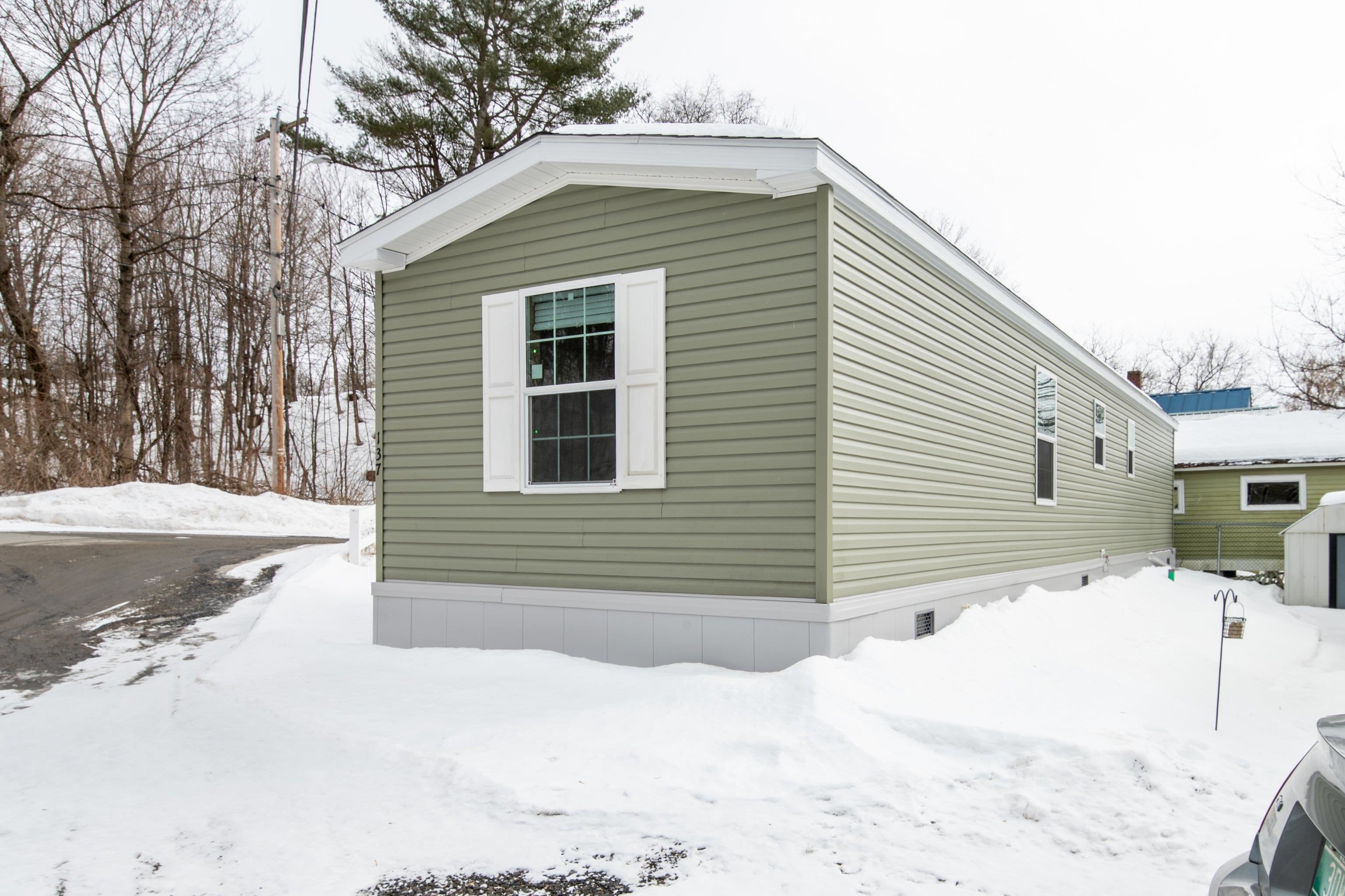 near 149 Oak Street St. Johnsbury, VT 05819 Property 3
