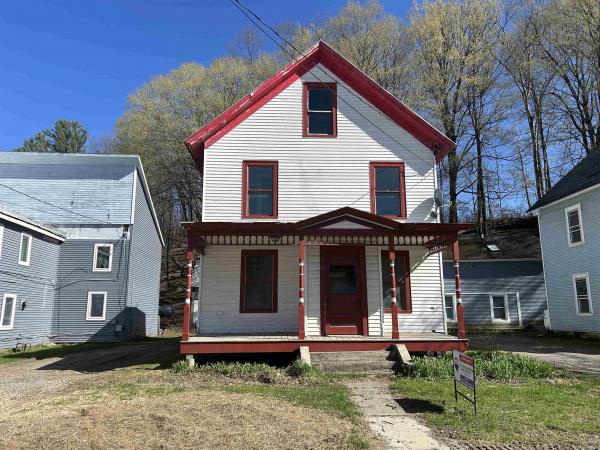 89 Railroad Street