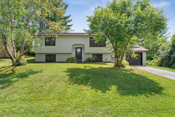 15 Spring Hollow Lane