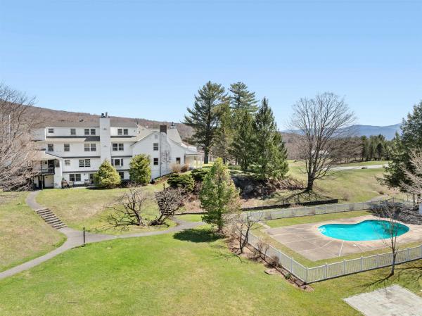 6047 Mountain Road